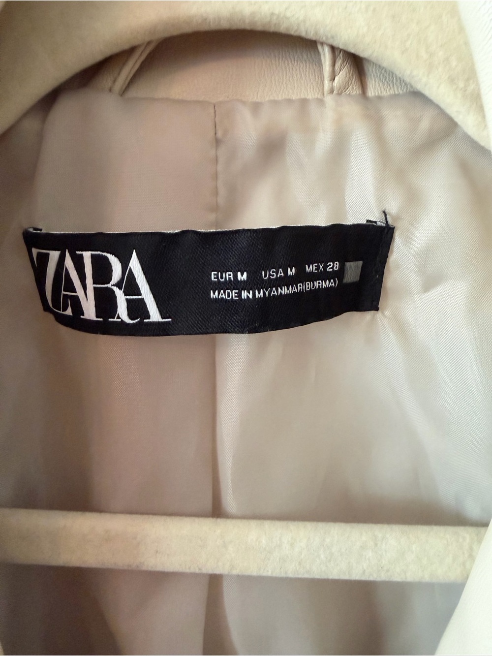 ZARA Cream Faux Leather Moto Jacket with Silver Hardware. Medium - Picture 3 of 7